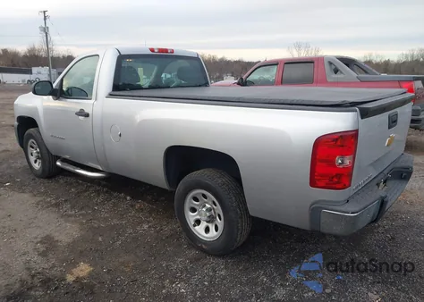 2013 Chevrolet Silverado 1500 Work Truck z USA, uszkodzony, nr VIN 1GCNCPEX3DZ393702
